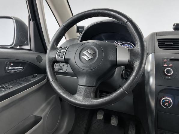 Suzuki SX4 I (Classic) Рестайлинг с пробегом 2010 года, цена 879 000 рублей, 158810 км, хэтчбек, Автокод Объявления