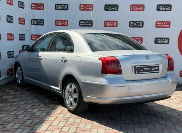 Toyota Avensis II с пробегом 2005 года, цена 584 990 рублей, 254000 км, седан, Автокод Объявления