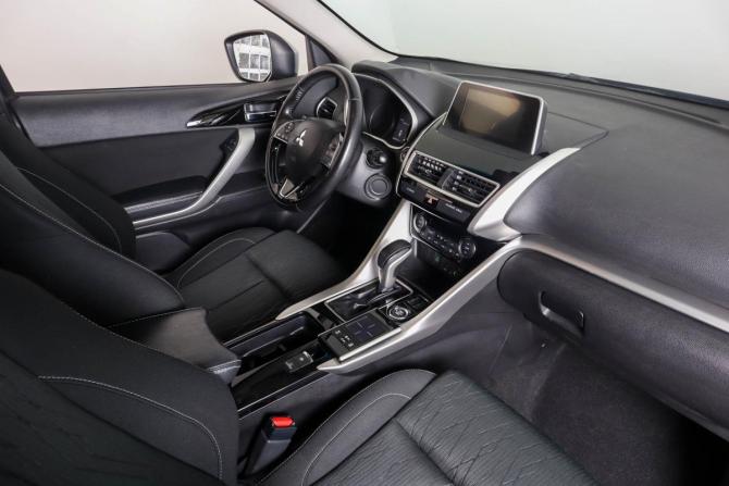 Mitsubishi Eclipse Cross I с пробегом 2019 года, цена 2 199 000 рублей, 81000 км, внедорожник, Автокод Объявления