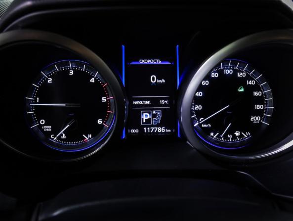 Toyota Land Cruiser Prado 150 Series Рестайлинг 2 с пробегом 2017 года, цена 4 428 000 рублей, 117747 км, внедорожник, Автокод Объявления
