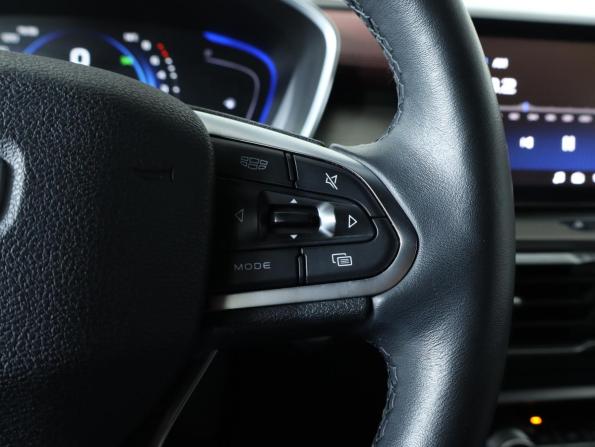 Geely Coolray I с пробегом 2023 года, цена 1 829 000 рублей, 37069 км, внедорожник, Автокод Объявления