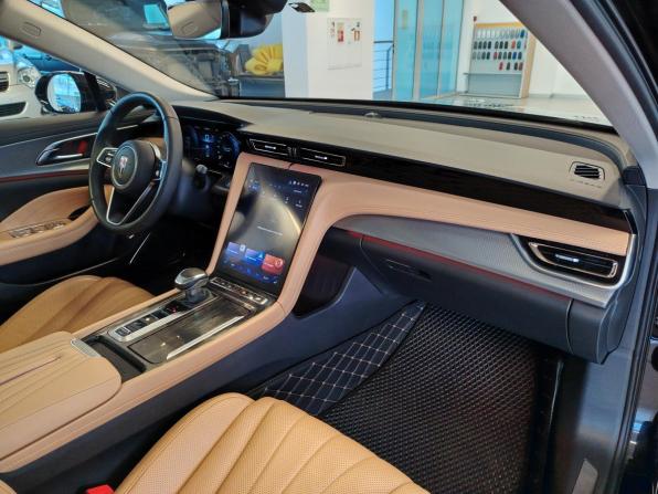 Hongqi H5 II с пробегом 2023 года, цена 2 455 000 рублей, 96771 км, седан, Автокод Объявления