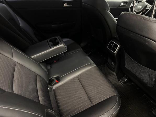 Kia Sportage IV Рестайлинг с пробегом 2019 года, цена 2 192 000 рублей, 108767 км, внедорожник, Автокод Объявления