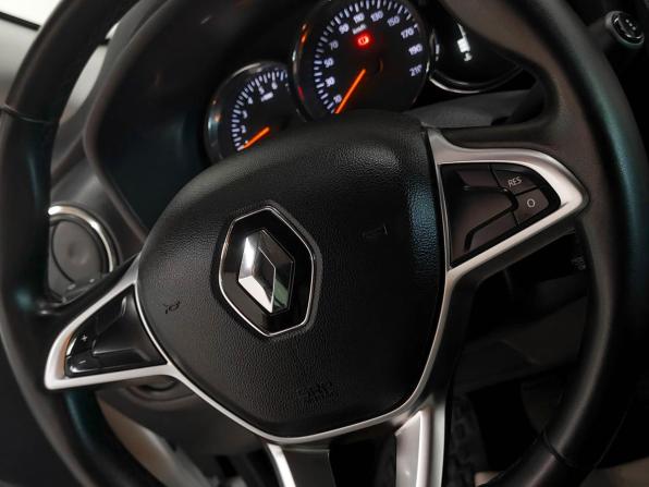 Renault Logan II Рестайлинг с пробегом 2020 года, цена 954 600 рублей, 42575 км, седан, Автокод Объявления