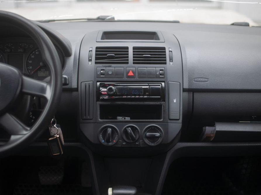 Volkswagen Polo IV Рестайлинг Курган  - изображение 17