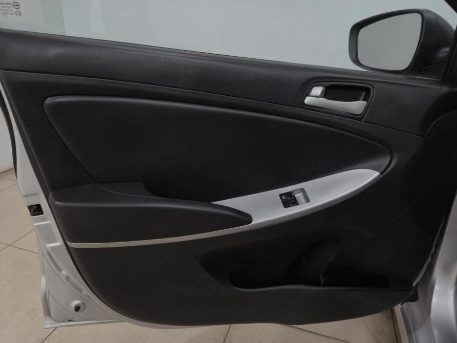 Hyundai Solaris I Альметьевск  - изображение 9