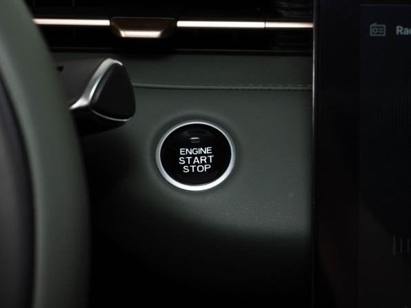 Changan Lamore с пробегом 2023 года, цена 1 942 000 рублей, 42955 км, седан, Автокод Объявления