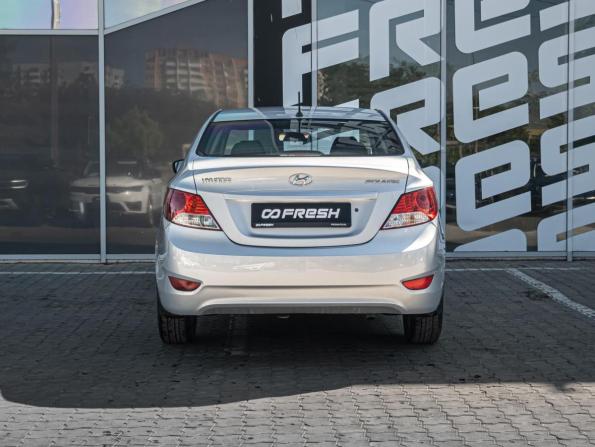Hyundai Solaris I с пробегом 2014 года, цена 810 000 рублей, 152610 км, седан, Автокод Объявления