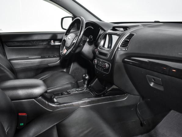 Kia Sorento II Рестайлинг с пробегом 2018 года, цена 1 689 000 рублей, 225000 км, внедорожник, Автокод Объявления