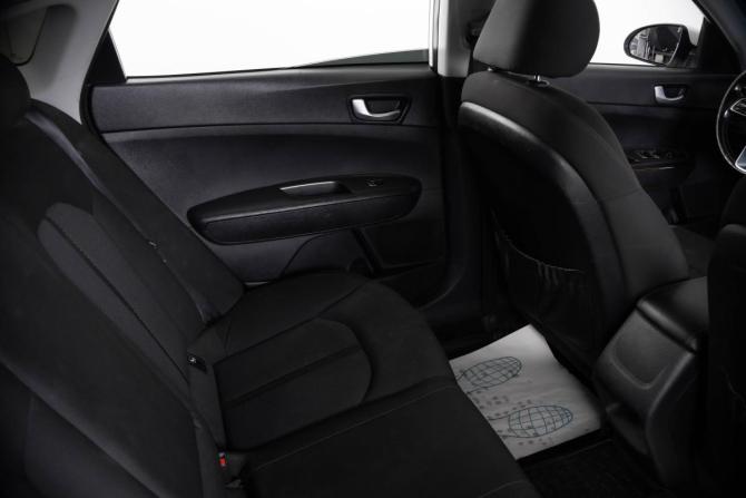 Kia Optima IV Рестайлинг с пробегом 2019 года, цена 1 299 000 рублей, 185000 км, седан, Автокод Объявления