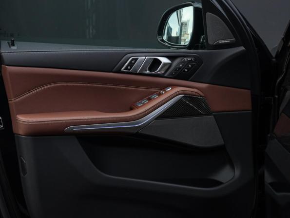 BMW X7 I (G07) Рестайлинг с пробегом 2024 года, цена 16 700 000 рублей, 71 км, внедорожник, Автокод Объявления