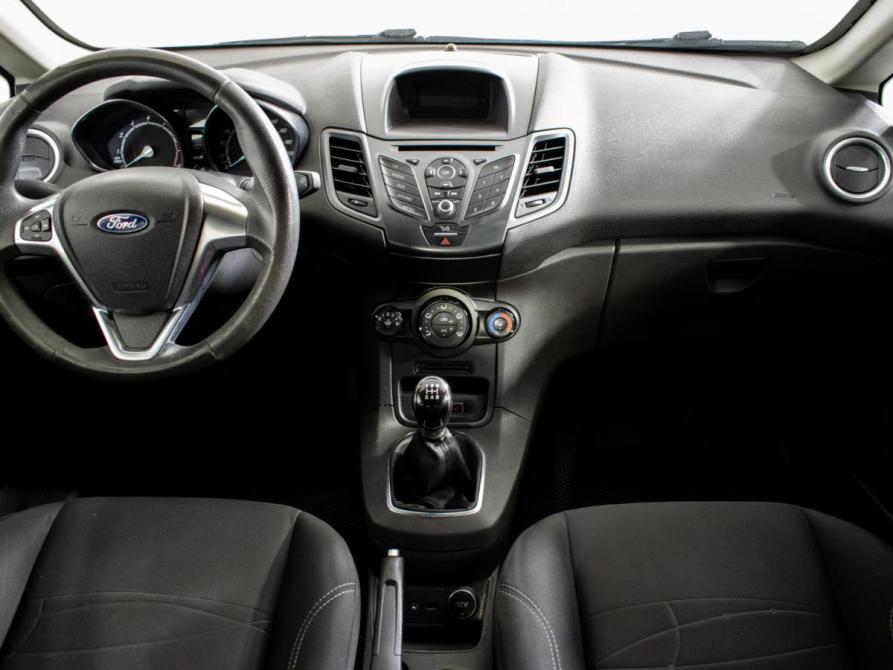 Ford Fiesta Mk6 Рестайлинг Москва  - изображение 11