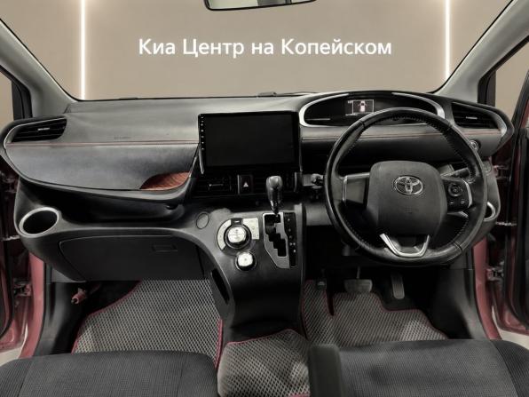 Toyota Sienta II с пробегом 2017 года, цена 1 295 000 рублей, 112000 км, компактвэн, Автокод Объявления