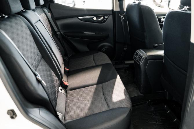 Nissan Qashqai II с пробегом 2018 года, цена 1 580 000 рублей, 101290 км, внедорожник, Автокод Объявления