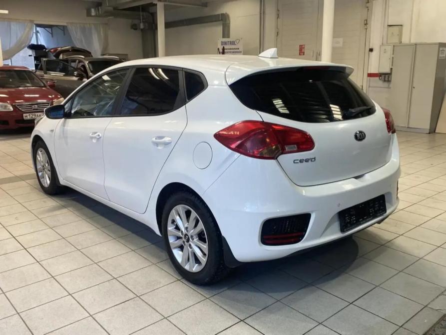 Kia Ceed II Рестайлинг Челябинск  - изображение 8