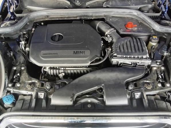 Mini Hatch III (F55/F56) Рестайлинг с пробегом 2020 года, цена 2 415 000 рублей, 12600 км, хэтчбек, Автокод Объявления