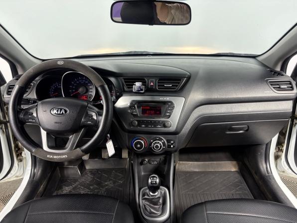 Kia Rio III с пробегом 2014 года, цена 900 000 рублей, 211399 км, седан, Автокод Объявления