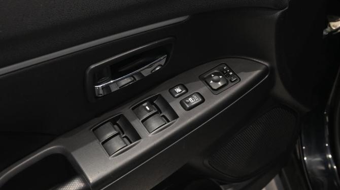 Mitsubishi ASX I с пробегом 2010 года, цена 1 150 000 рублей, 128035 км, внедорожник, Автокод Объявления