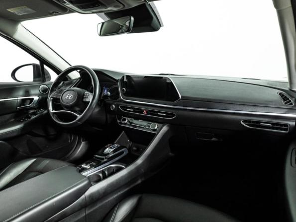 Hyundai Sonata VIII (DN8) с пробегом 2019 года, цена 1 970 000 рублей, 112374 км, седан, Автокод Объявления