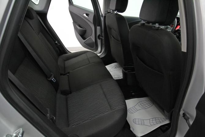 Opel Astra J Рестайлинг с пробегом 2012 года, цена 890 000 рублей, 44050 км, хэтчбек, Автокод Объявления