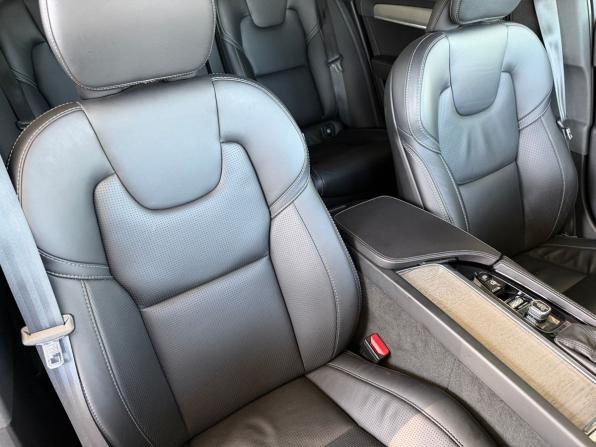 Volvo S90 II Рестайлинг с пробегом 2021 года, цена 4 195 900 рублей, 88625 км, седан, Автокод Объявления