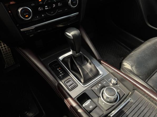 Mazda 6 III (GJ) Рестайлинг с пробегом 2016 года, цена 1 640 500 рублей, 232198 км, седан, Автокод Объявления