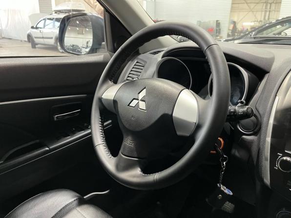 Mitsubishi ASX I с пробегом 2010 года, цена 944 000 рублей, 193600 км, внедорожник, Автокод Объявления