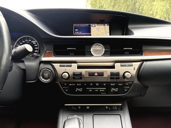 Lexus ES VI с пробегом 2014 года, цена 1 890 000 рублей, 246668 км, седан, Автокод Объявления