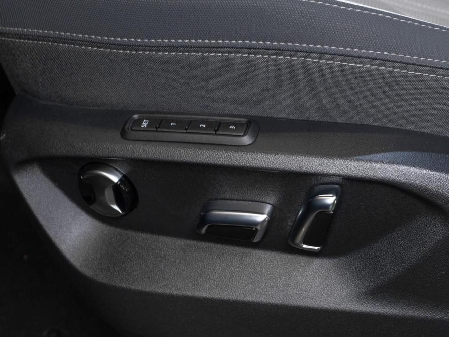 Volkswagen Tavendor I Москва  - изображение 16