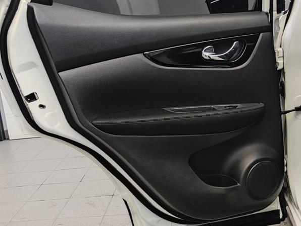 Nissan Qashqai II с пробегом 2016 года, цена 1 750 000 рублей, 132000 км, внедорожник, Автокод Объявления