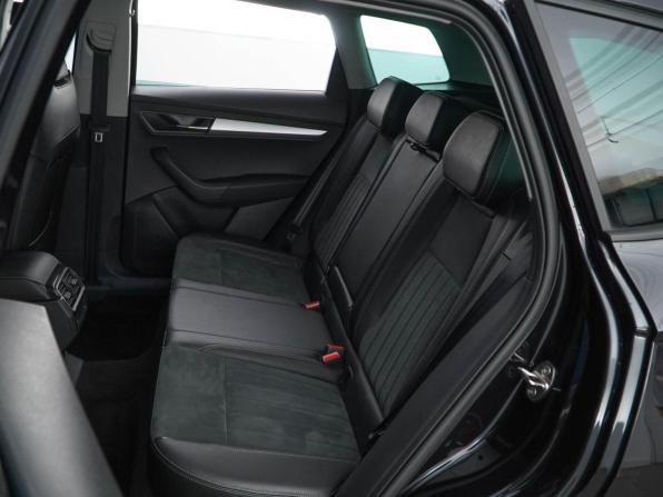 Skoda Karoq I с пробегом 2020 года, цена 2 277 077 рублей, 108789 км, внедорожник, Автокод Объявления