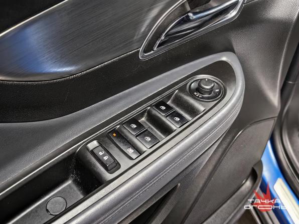 Opel Mokka I с пробегом 2014 года, цена 1 028 000 рублей, 187000 км, внедорожник, Автокод Объявления