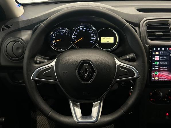 Renault Sandero II Рестайлинг с пробегом 2019 года, цена 869 000 рублей, 107262 км, хэтчбек, Автокод Объявления