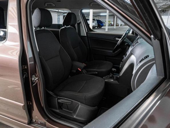 Skoda Yeti I Рестайлинг с пробегом 2014 года, цена 1 029 000 рублей, 108951 км, внедорожник, Автокод Объявления