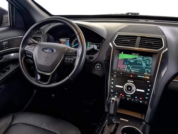 Ford Explorer V Рестайлинг 2 с пробегом 2018 года, цена 2 650 000 рублей, 200022 км, внедорожник, Автокод Объявления
