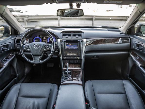 Toyota Camry VII (XV50) Рестайлинг с пробегом 2015 года, цена 2 468 000 рублей, 137156 км, седан, Автокод Объявления