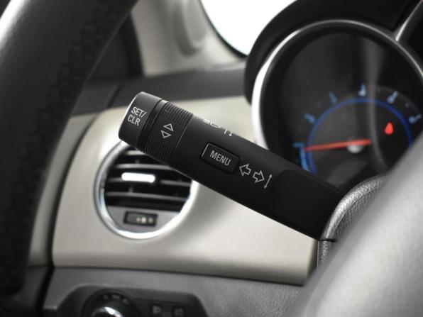 Chevrolet Cruze I Рестайлинг с пробегом 2012 года, цена 875 200 рублей, 98015 км, хэтчбек, Автокод Объявления