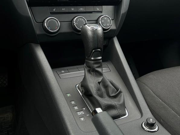 Skoda Octavia III (A7) Рестайлинг с пробегом 2020 года, цена 1 804 700 рублей, 71794 км, лифтбек, Автокод Объявления