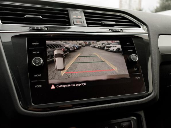 Volkswagen Tiguan II с пробегом 2020 года, цена 2 835 000 рублей, 46328 км, внедорожник, Автокод Объявления