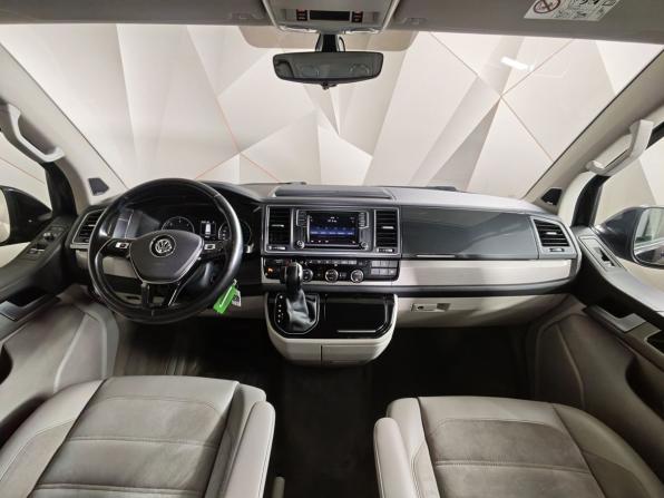 Volkswagen Multivan T6 с пробегом 2015 года, цена 2 989 000 рублей, 186096 км, минивэн, Автокод Объявления