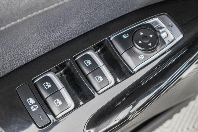 Kia K5 III с пробегом 2021 года, цена 2 399 000 рублей, 114000 км, седан, Автокод Объявления