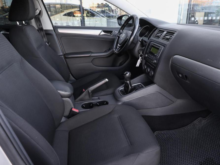 Volkswagen Jetta VI Рестайлинг Москва  - изображение 10