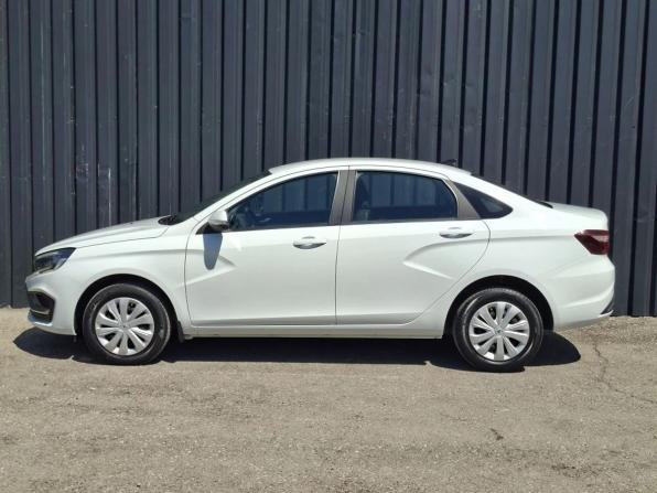 Lada (ВАЗ) Vesta I Рестайлинг (NG) с пробегом 2024 года, цена 1 165 000 рублей, 28000 км, седан, Автокод Объявления