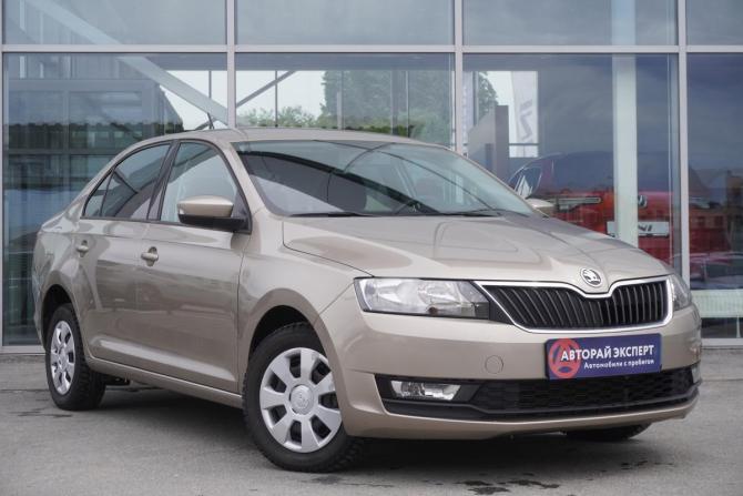 Skoda Rapid I Рестайлинг с пробегом 2019 года, цена 1 275 000 рублей, 103000 км, лифтбек, Автокод Объявления