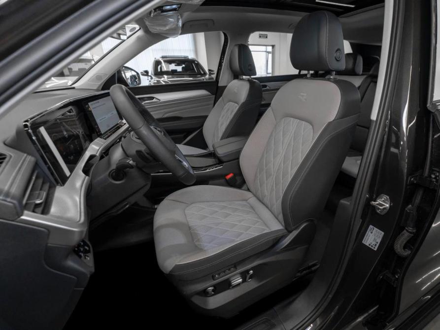 Volkswagen Tavendor I Москва  - изображение 9