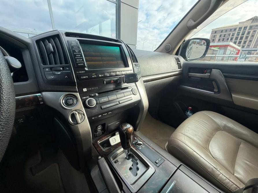 Toyota Land Cruiser 200 Series Владикавказ  - изображение 12