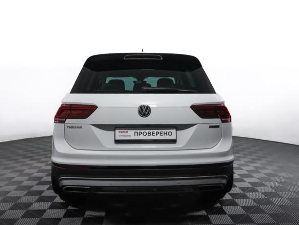 Volkswagen Tiguan II с пробегом 2019 года, цена 3 064 000 рублей, 46603 км, внедорожник, Автокод Объявления