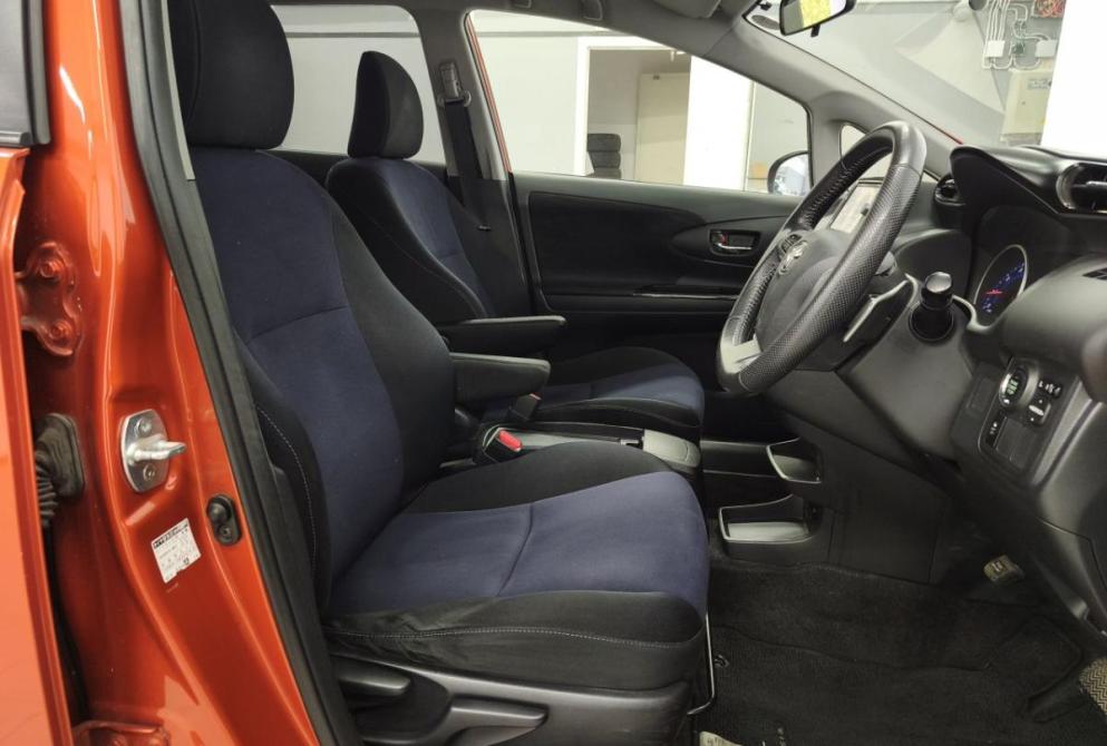 Toyota Wish II Екатеринбург  - изображение 11