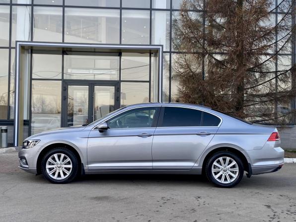 Volkswagen Passat B8 Рестайлинг с пробегом 2020 года, цена 2 600 000 рублей, 37000 км, седан, Автокод Объявления