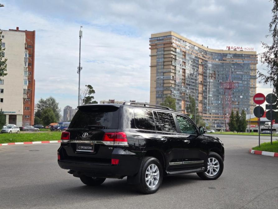 Toyota Land Cruiser 200 Series Рестайлинг 2 Санкт-Петербург  - изображение 6